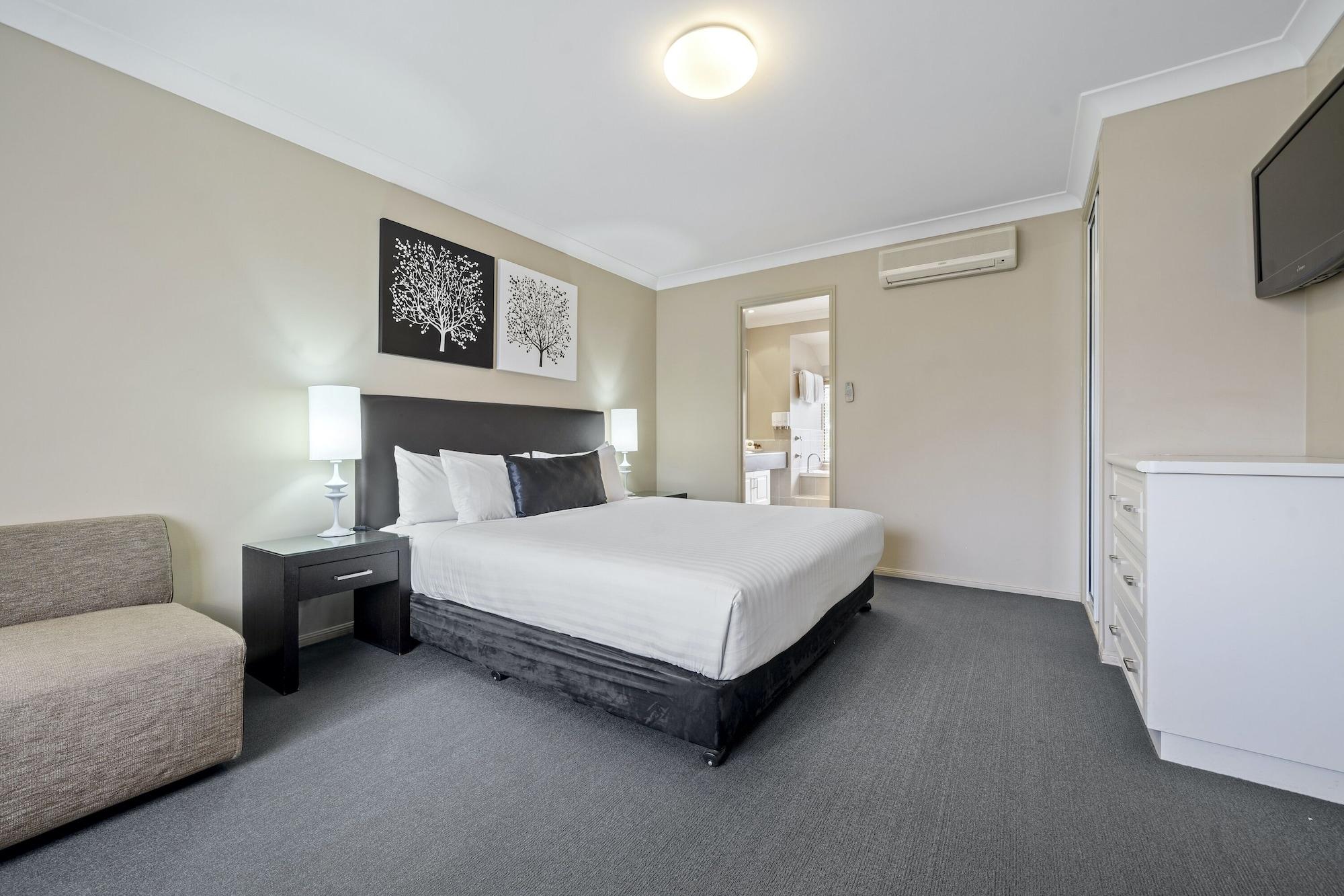 Ambassador On Ruthven Motel Toowoomba Dış mekan fotoğraf