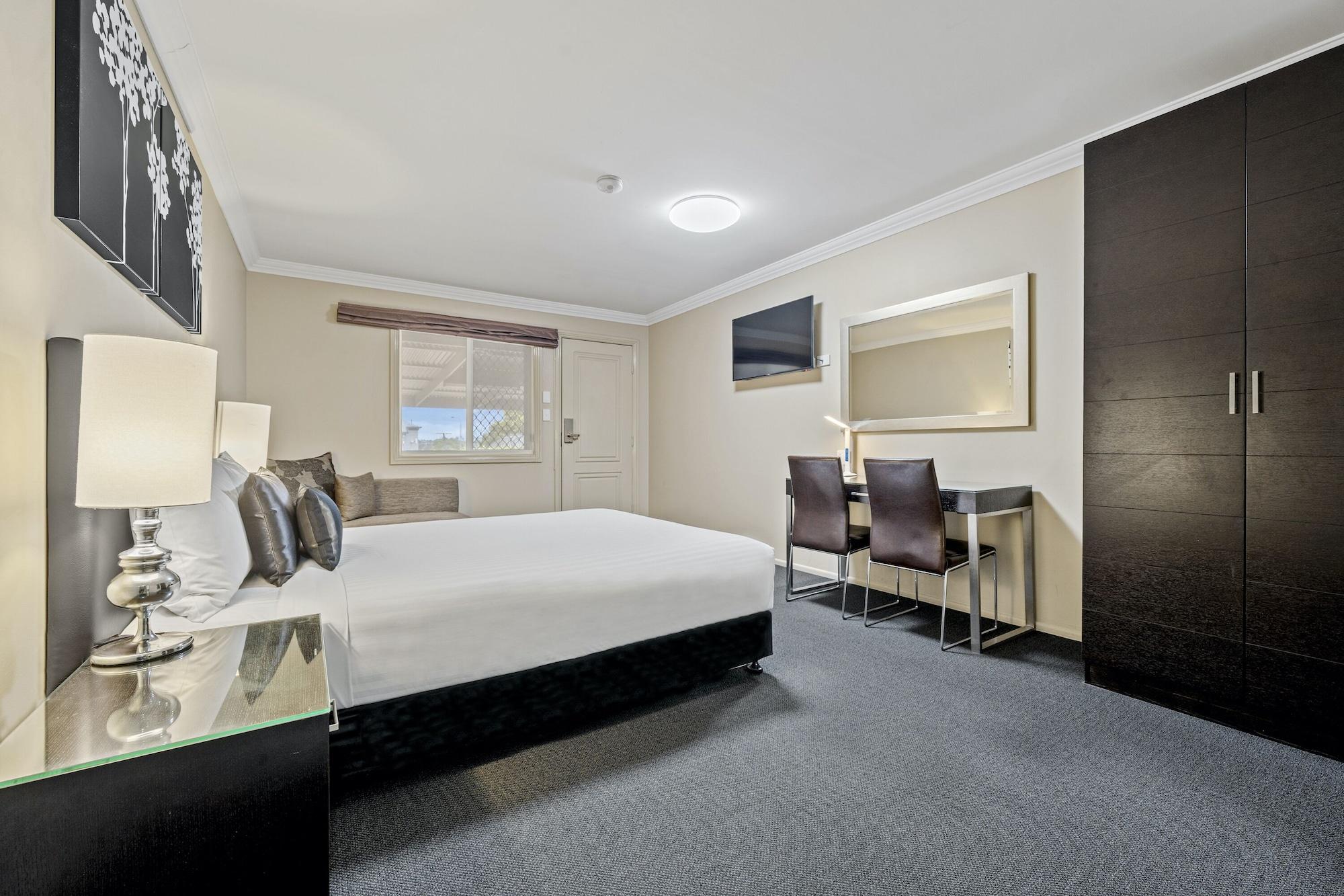 Ambassador On Ruthven Motel Toowoomba Dış mekan fotoğraf