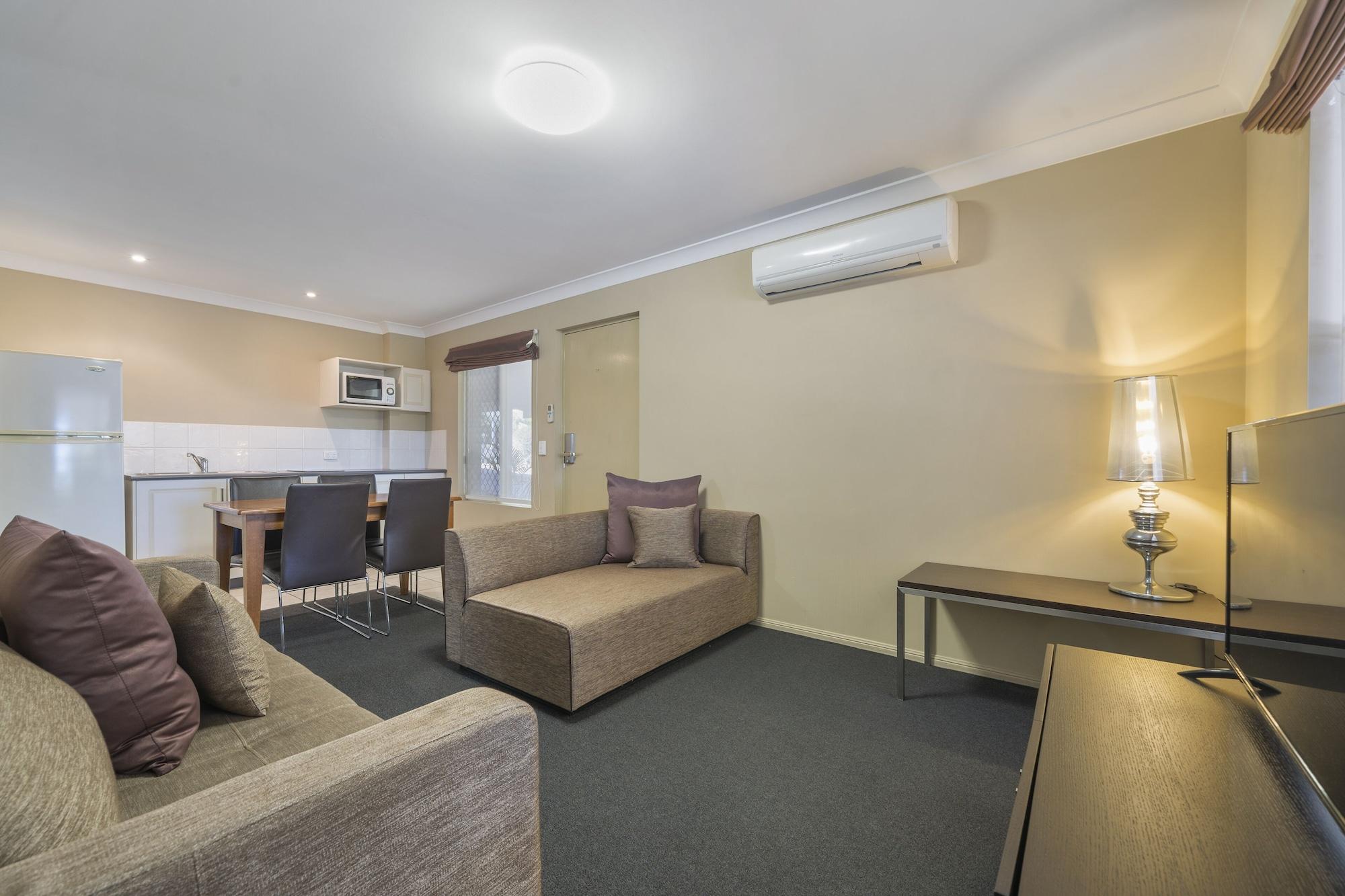 Ambassador On Ruthven Motel Toowoomba Dış mekan fotoğraf