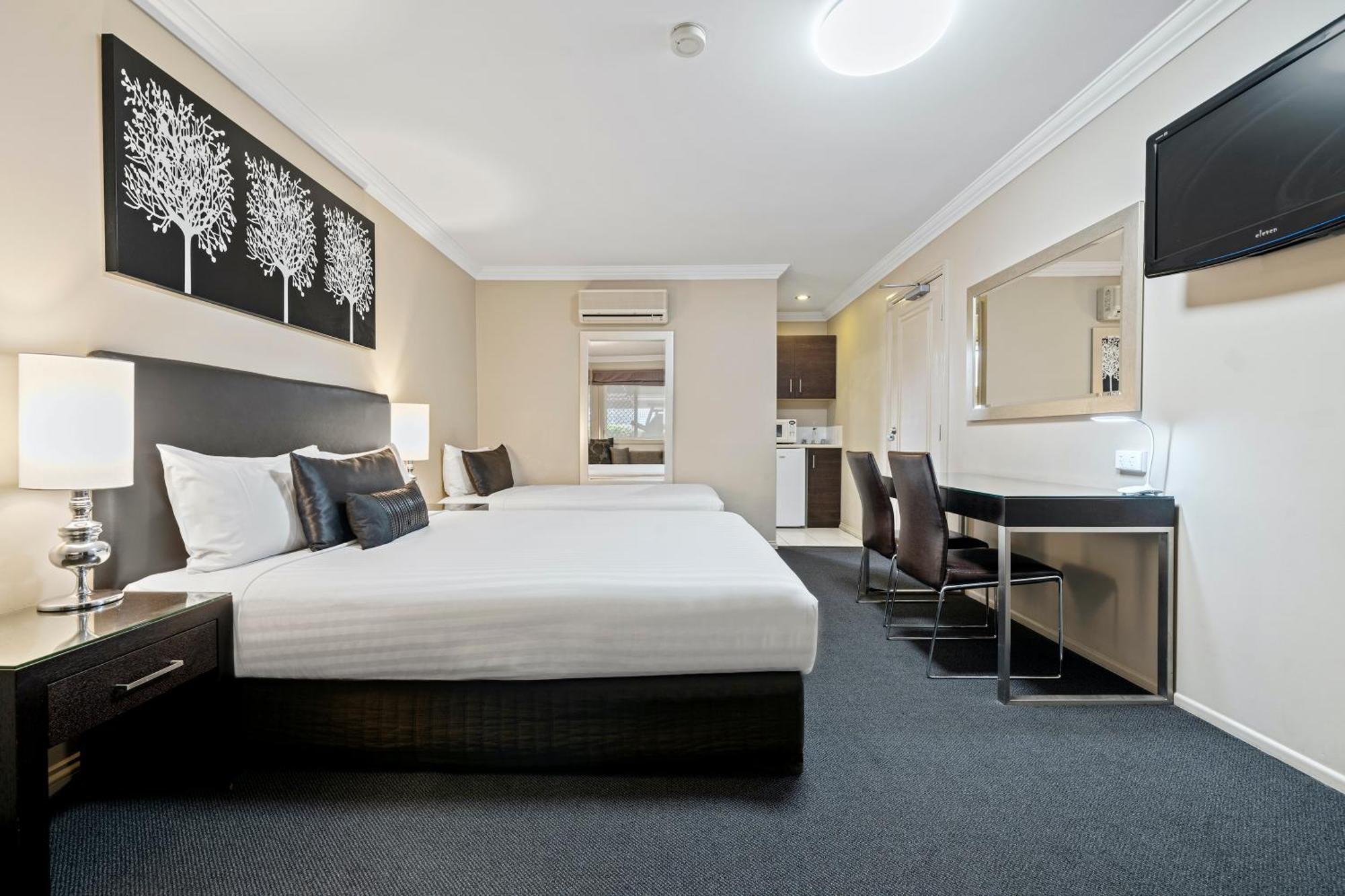 Ambassador On Ruthven Motel Toowoomba Oda fotoğraf